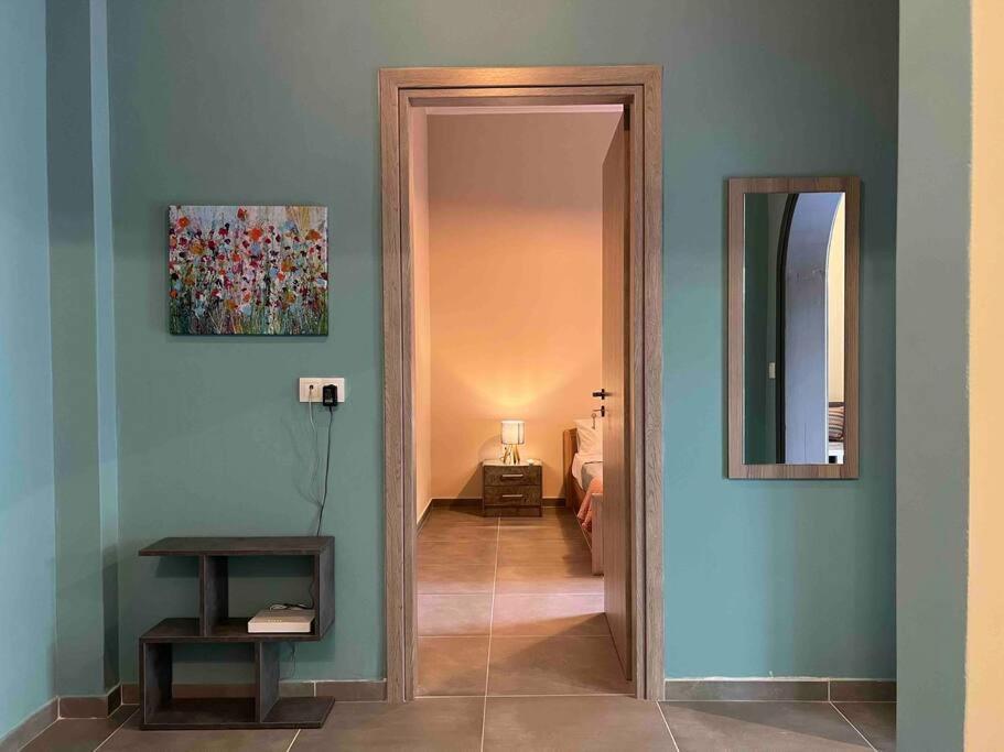 Spacious And Beautiful House 피레아스 외부 사진