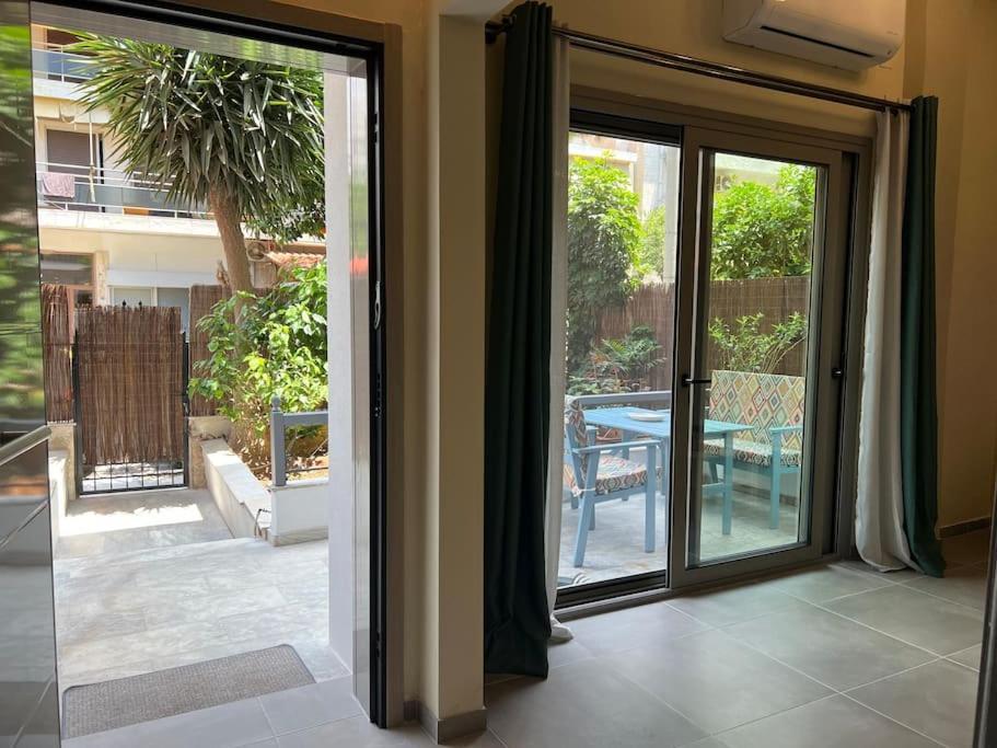 Spacious And Beautiful House 피레아스 외부 사진