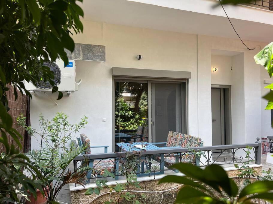 Spacious And Beautiful House 피레아스 외부 사진
