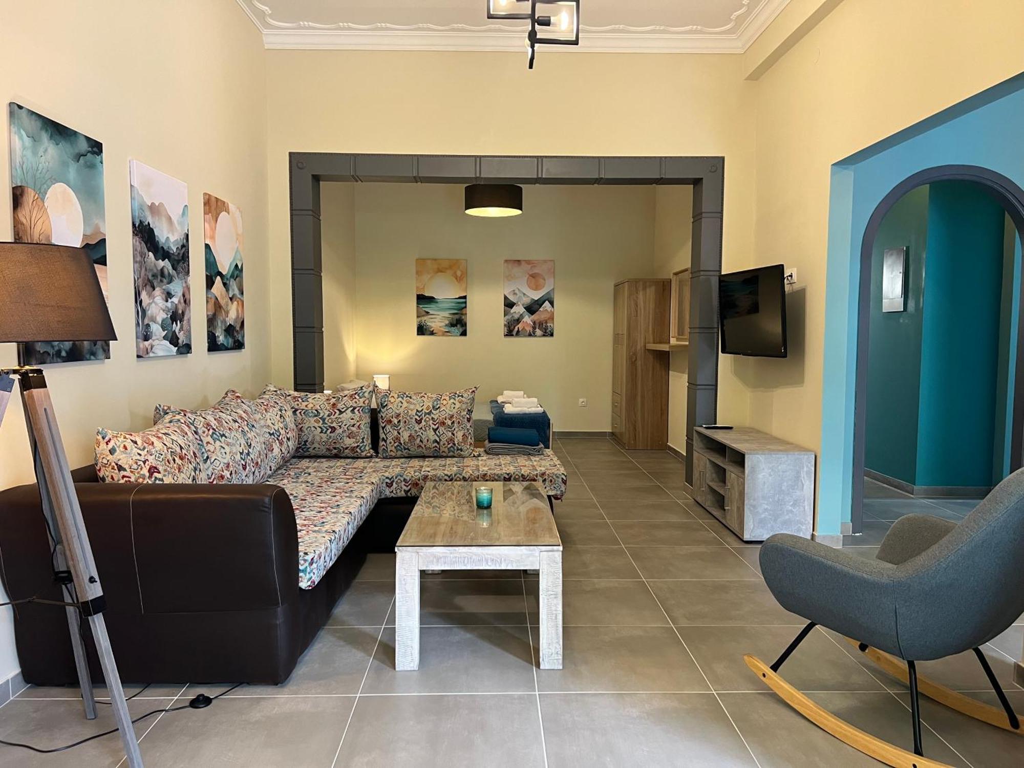 Spacious And Beautiful House 피레아스 외부 사진