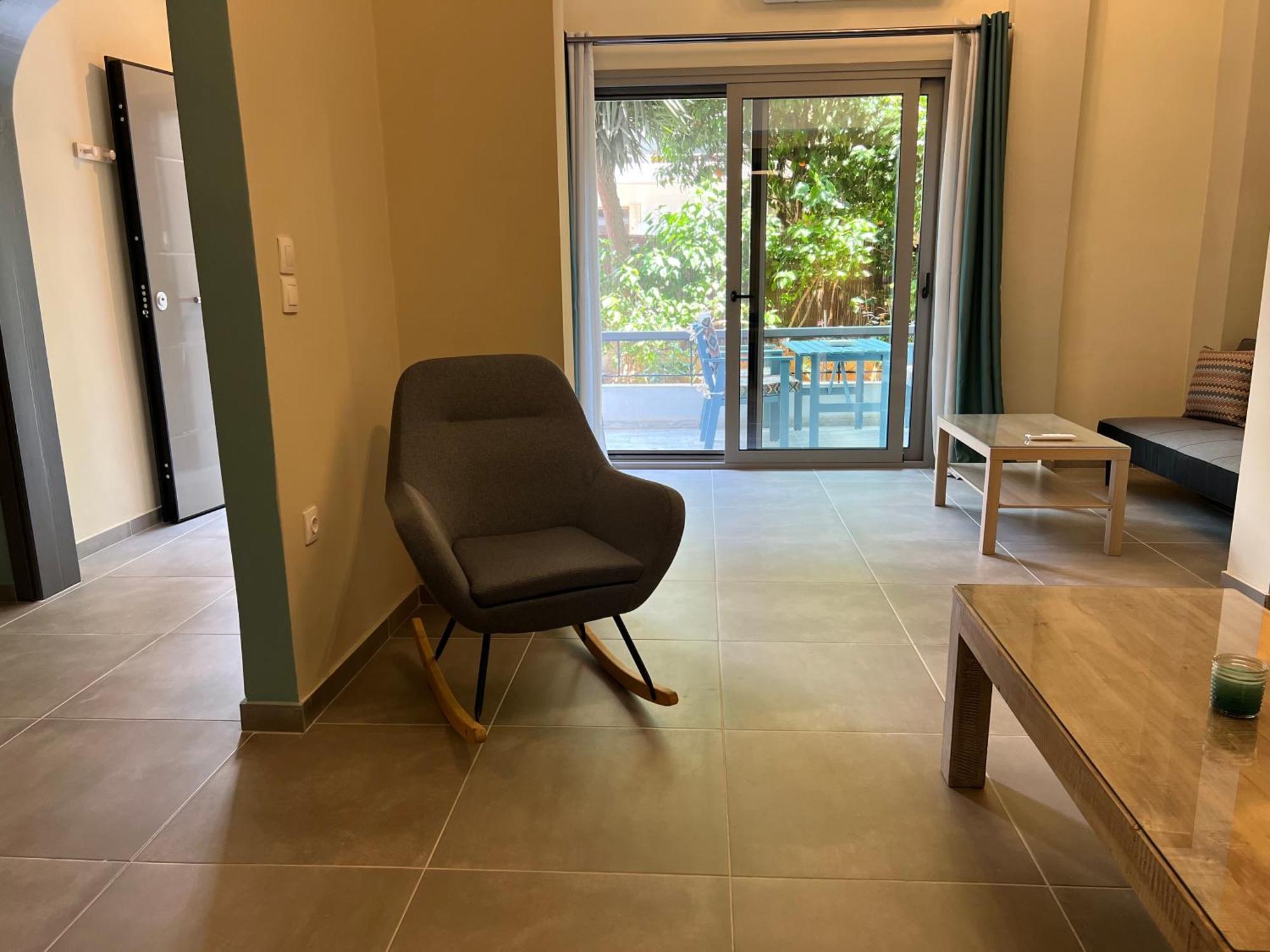 Spacious And Beautiful House 피레아스 외부 사진
